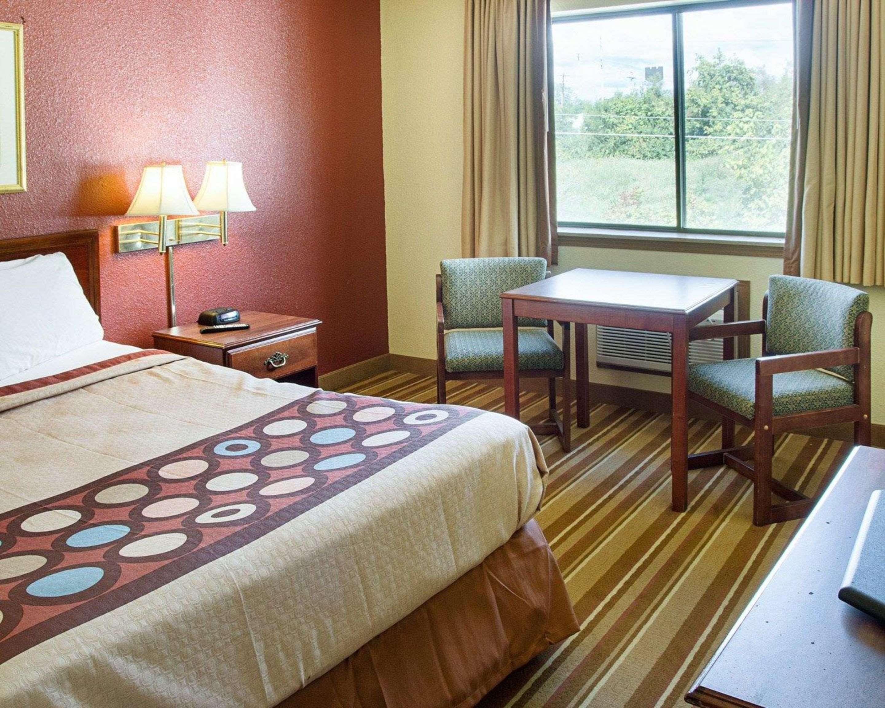 Rodeway Inn Florence - Cincinnati South Eksteriør bilde