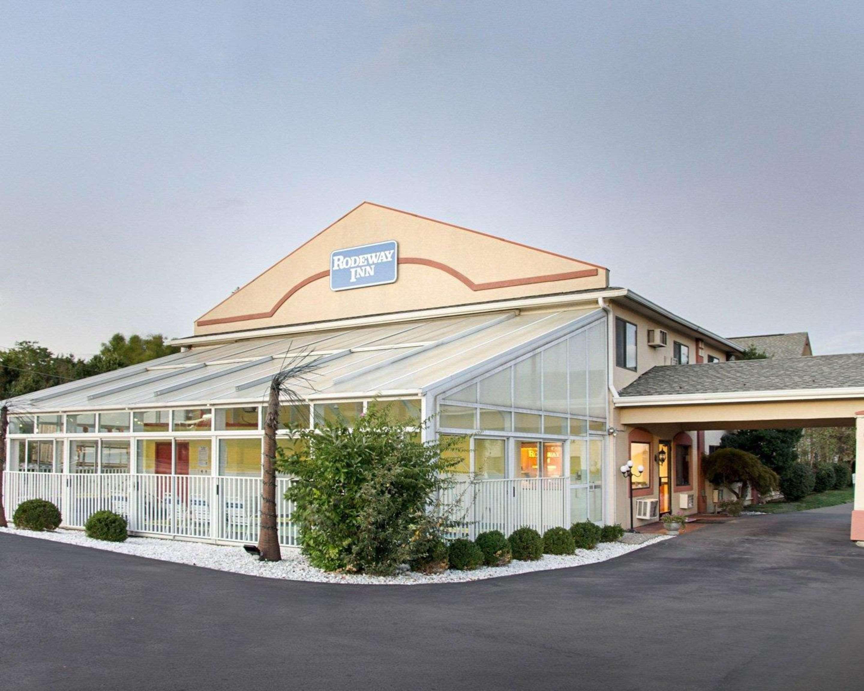 Rodeway Inn Florence - Cincinnati South Eksteriør bilde